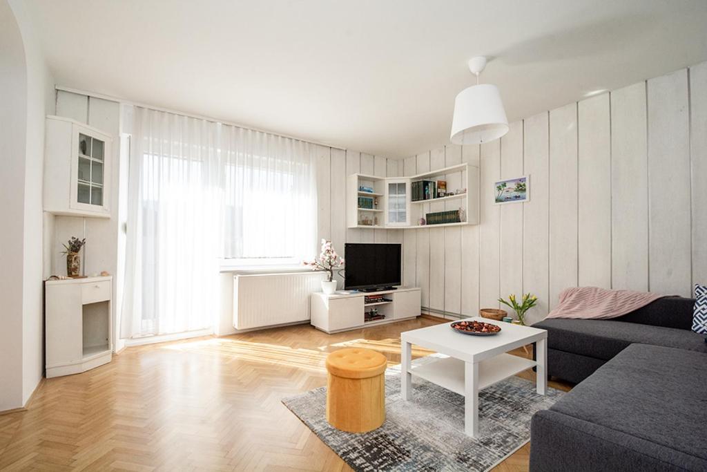 Magnolia Apartment - Free Private Parking Ljubljana Dış mekan fotoğraf